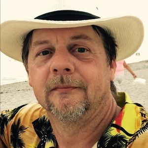 Meet your Posher, Frank